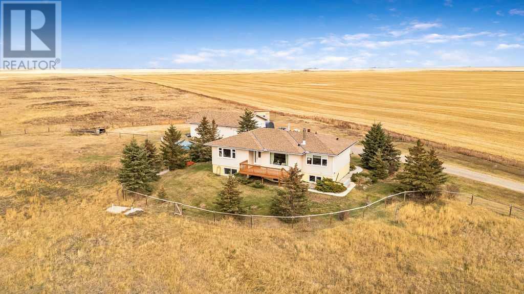 264028 Township Road 230, Rural Wheatland County, Alberta  T1P 0V5 - Photo 3 - A2176301