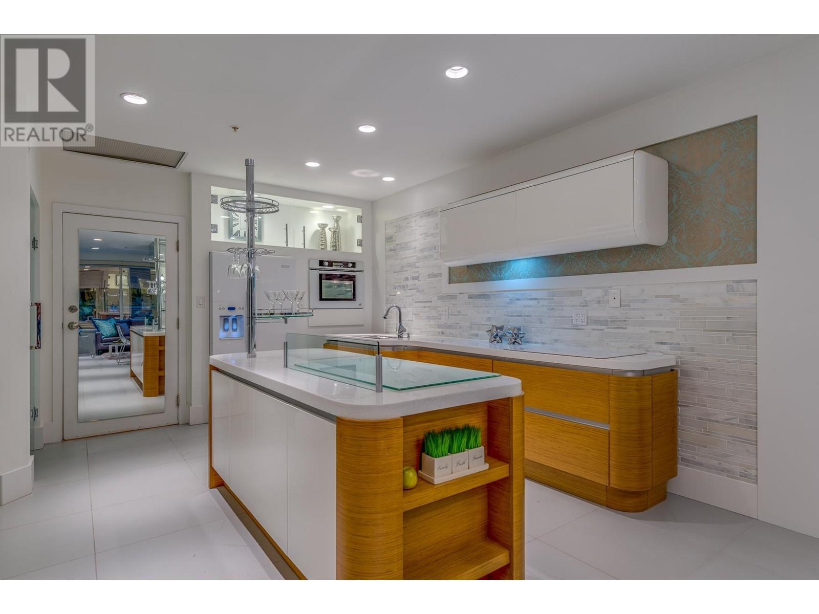 Property at 203 1177 HORNBY STREET image 1