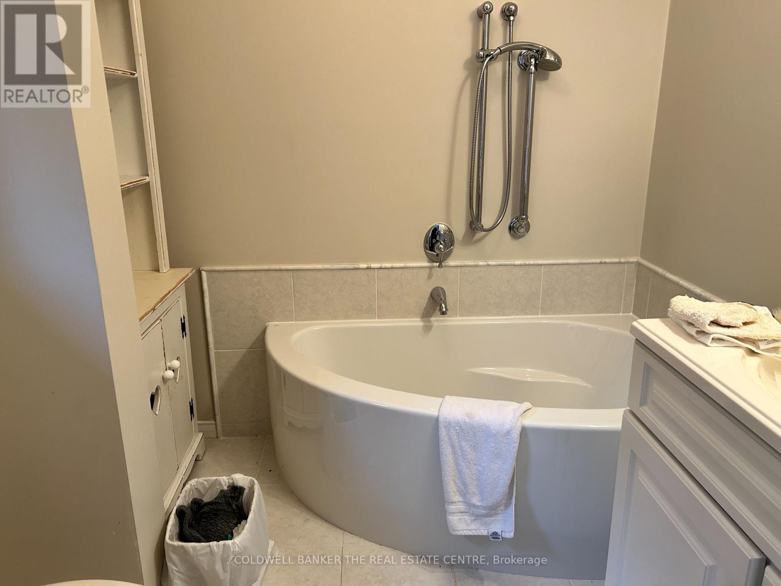 3465 25 Side Road, Innisfil, Ontario  L9S 3C9 - Photo 12 - N10406110