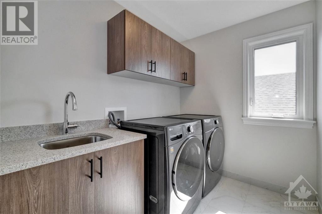 868 Snowdrop CrescentOttawa, Ontario  K1T 0X7 - Photo 27 - X10418950