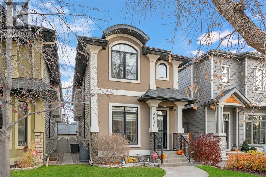 2040 48 Avenue SW, Calgary, Alberta