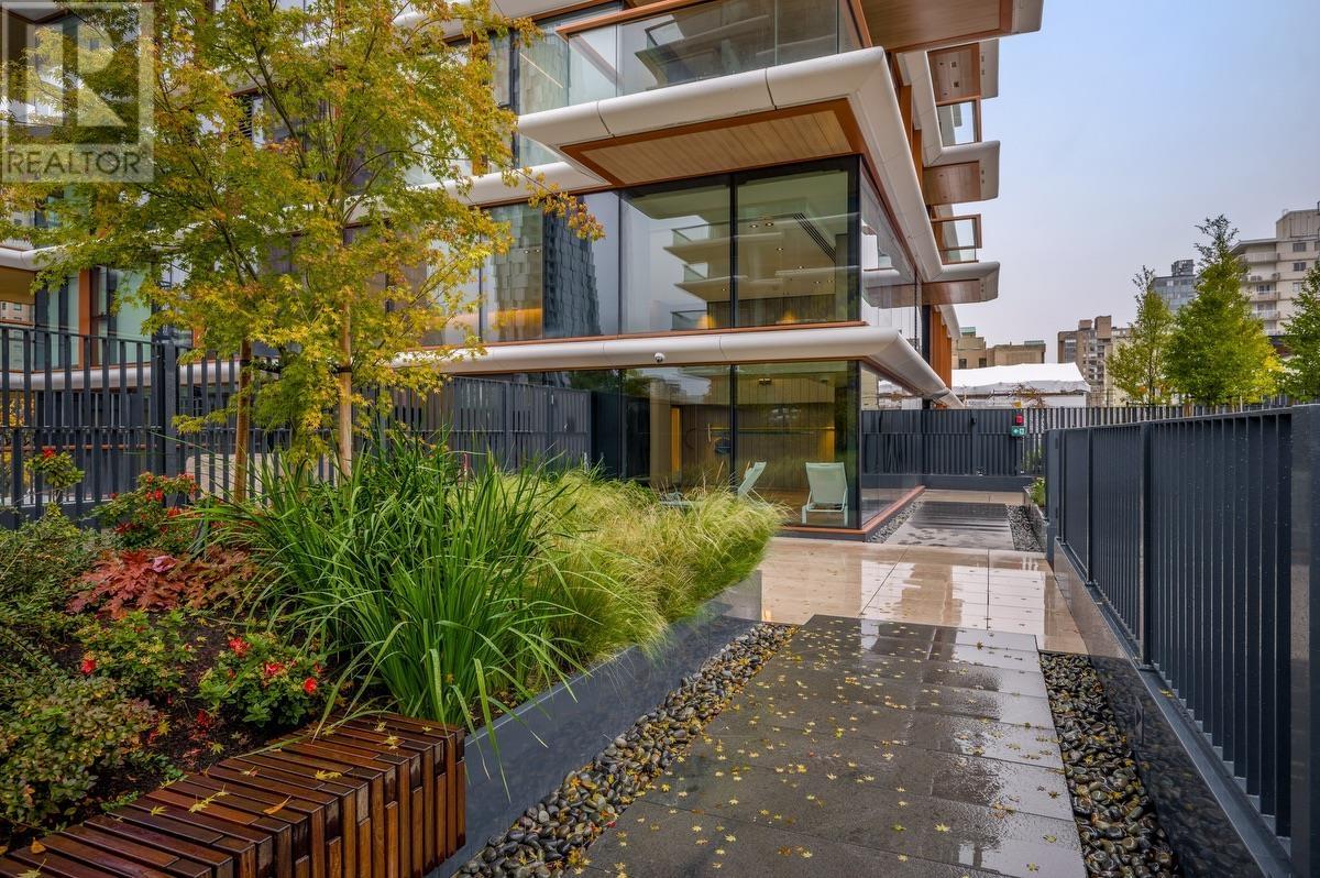 Listing Picture 33 of 34 : 3104 1408 ROBSON STREET, Vancouver / 溫哥華 - 魯藝地產 Yvonne Lu Group - MLS Medallion Club Member