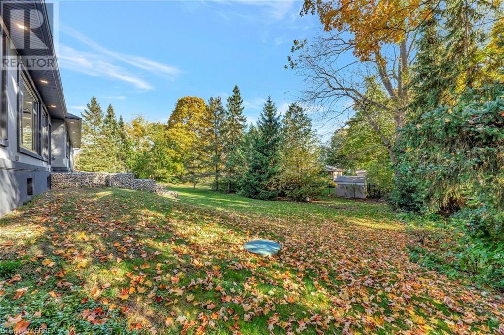 1 Gaywood Gardens, Brantford, Ontario  N3T 5J7 - Photo 27 - 40663710