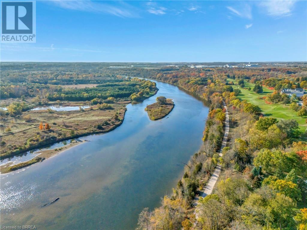 1 Gaywood Gardens, Brantford, Ontario  N3T 5J7 - Photo 3 - 40663710