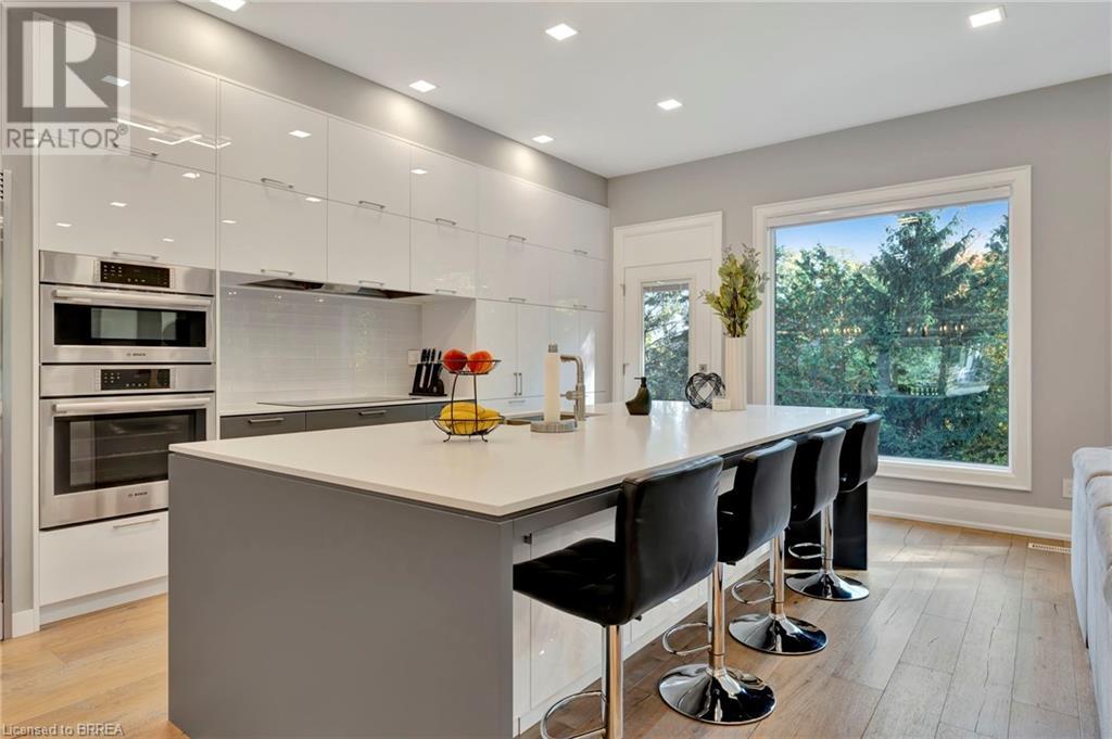 1 Gaywood Gardens, Brantford, Ontario  N3T 5J7 - Photo 7 - 40663710