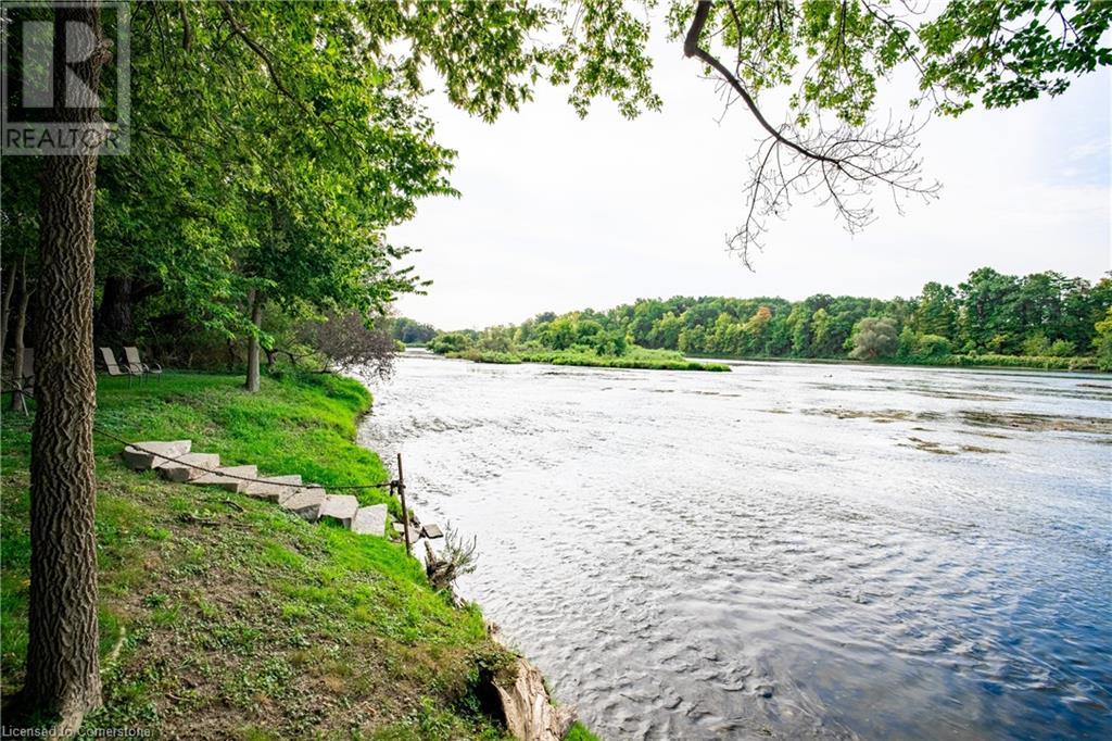 44 SIMS LOCK Road, caledonia, Ontario