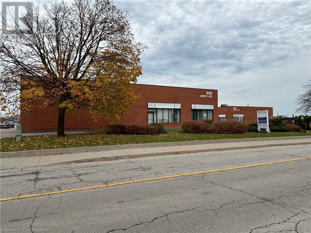 919 Fraser Drive Unit# 1 And 2, Burlington, Ontario  L7L 4X8 - Photo 8 - XH4191921