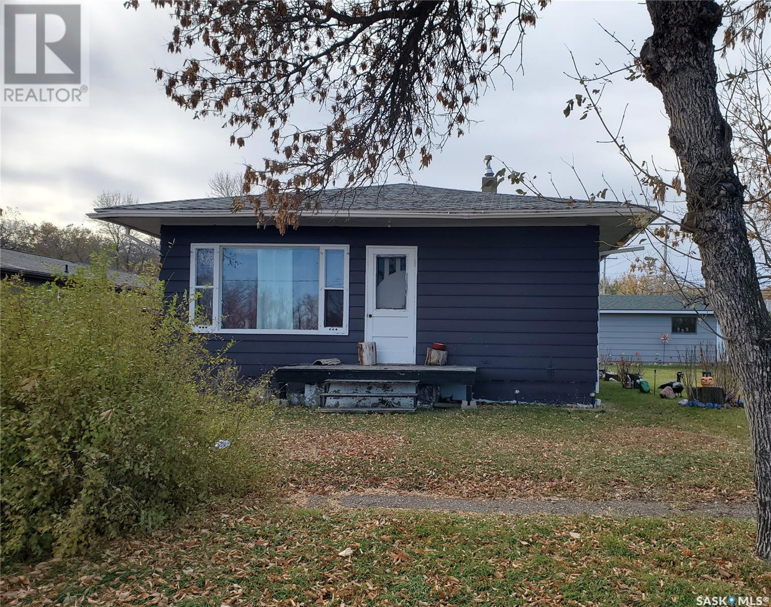 321 Railway Avenue E, Ponteix, Saskatchewan  S0N 1Z0 - Photo 15 - SK984867