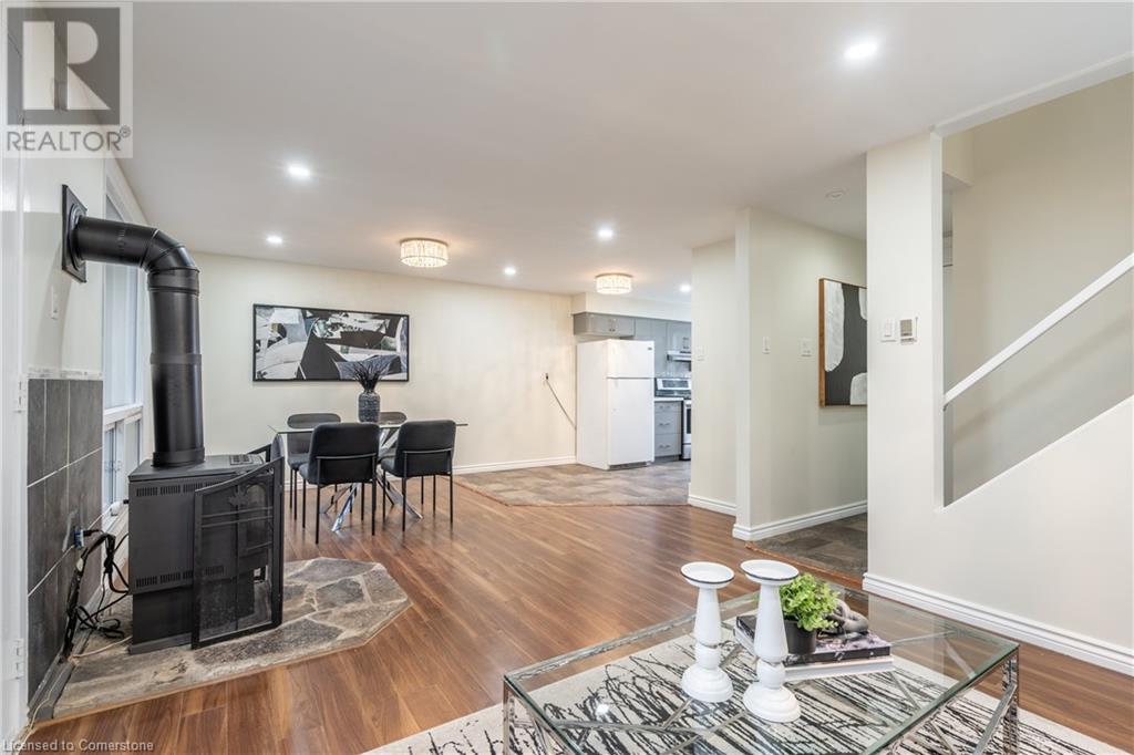 25 Britten Close Unit# B52, Hamilton, Ontario  L9C 4J8 - Photo 8 - 40673115