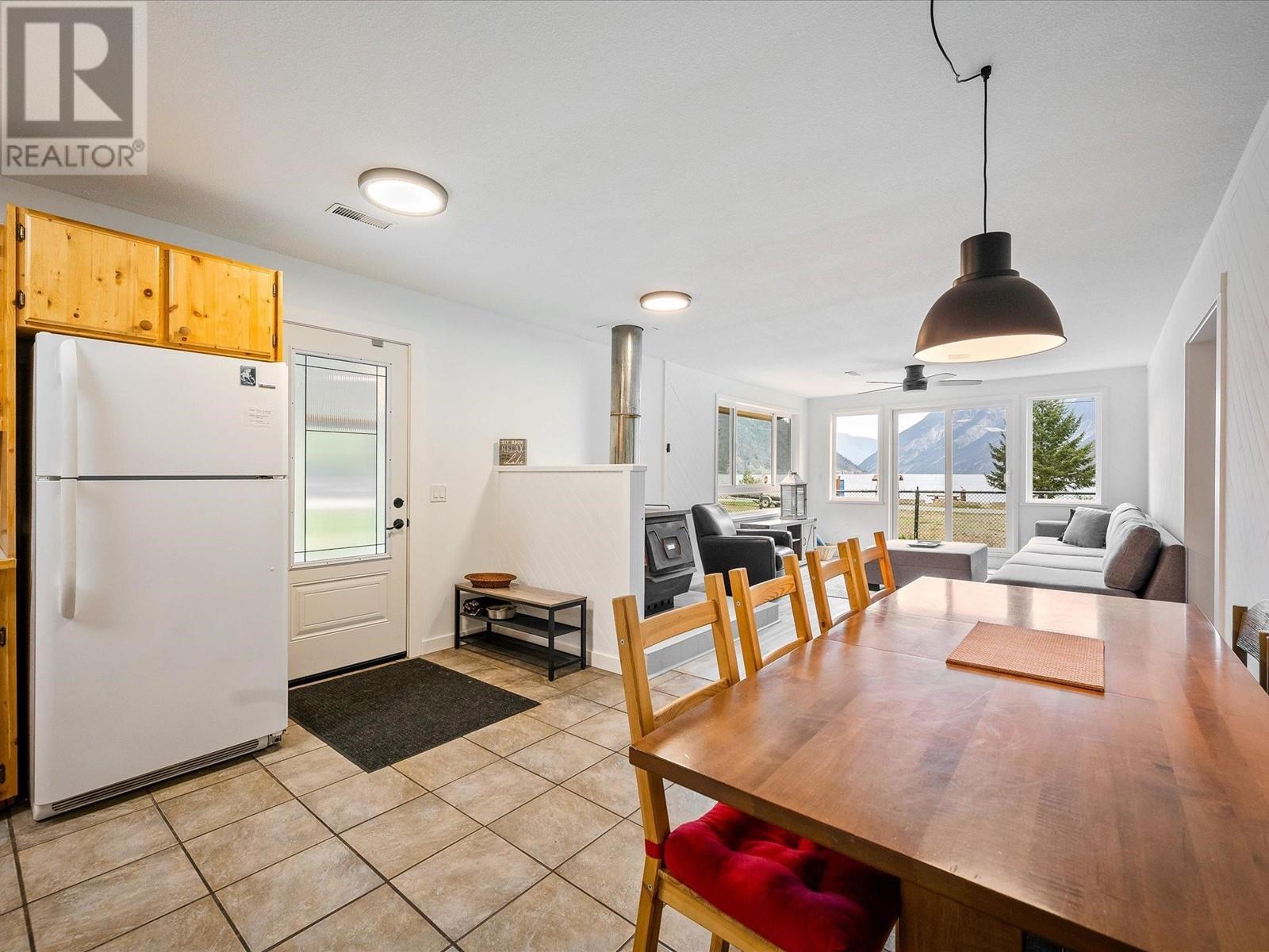 10008 Koocha Road, D'arcy, British Columbia  V0N 1L0 - Photo 10 - R2941449