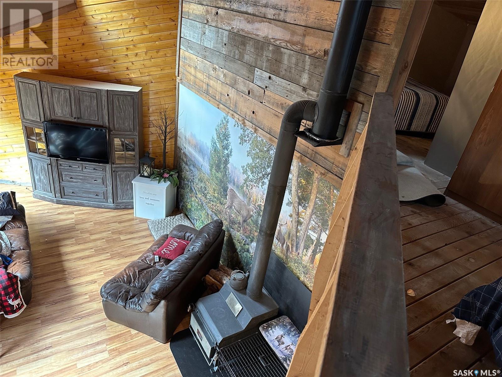 Palagian Cabin Little Swan, Hudson Bay, Saskatchewan  S0E 0Y0 - Photo 11 - SK987483