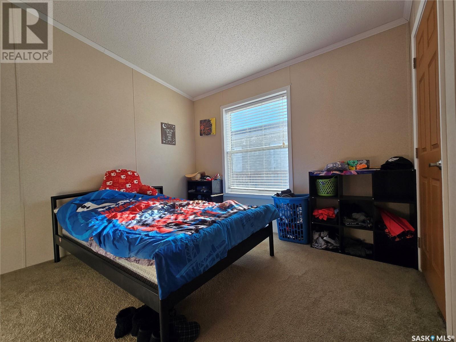 206 Brownlee Street, Weyburn, Saskatchewan  S4H 3P4 - Photo 16 - SK987526