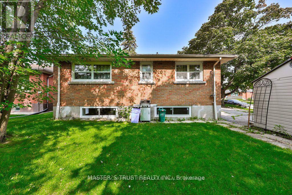 Lower - 1390 Mountain Grove Avenue, Burlington (Mountainside), Ontario  L7P 2H2 - Photo 18 - W10406606