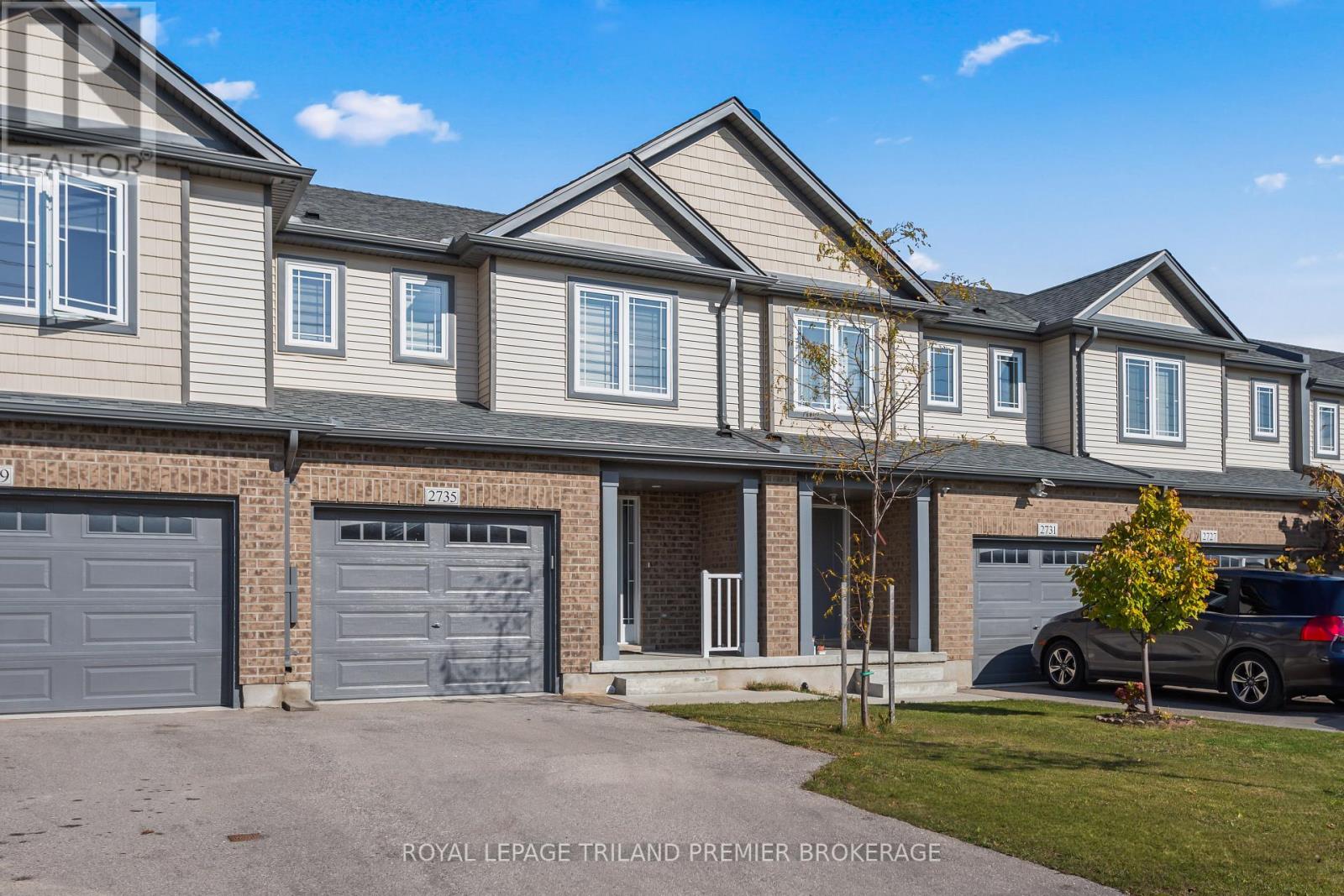 2735 ASIMA DRIVE, London, Ontario