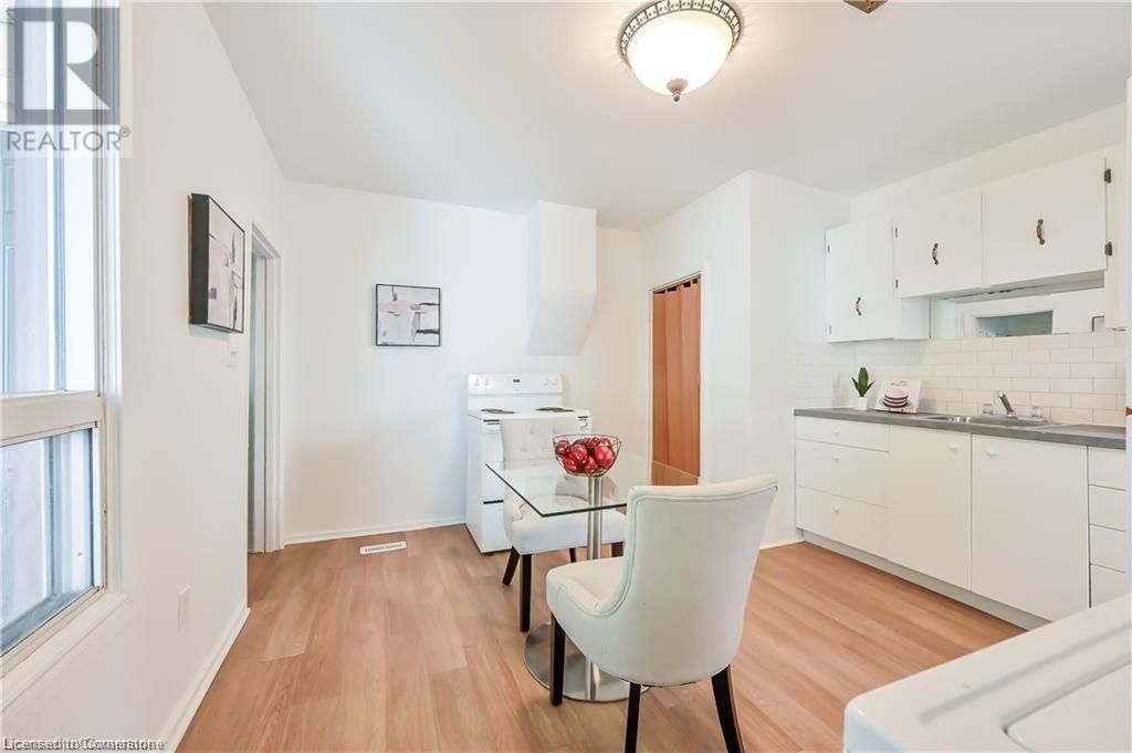1251 Cannon Street E, Hamilton, Ontario  L8H 1V2 - Photo 11 - 40673463
