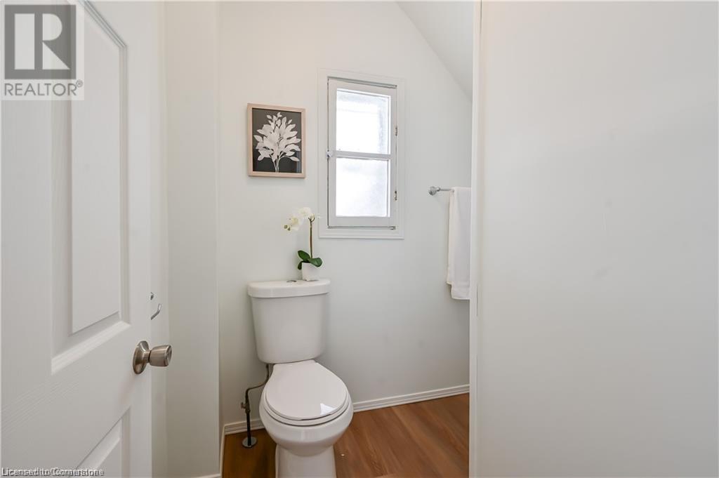 1251 Cannon Street E, Hamilton, Ontario  L8H 1V2 - Photo 14 - 40673463