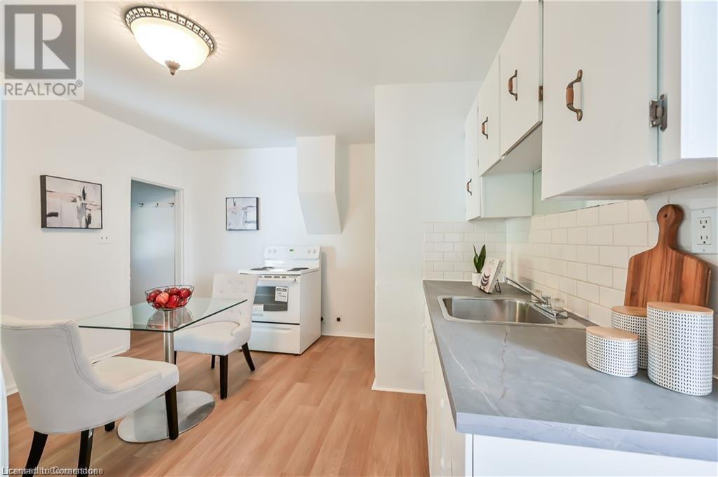 1251 Cannon Street E, Hamilton, Ontario  L8H 1V2 - Photo 10 - 40673463