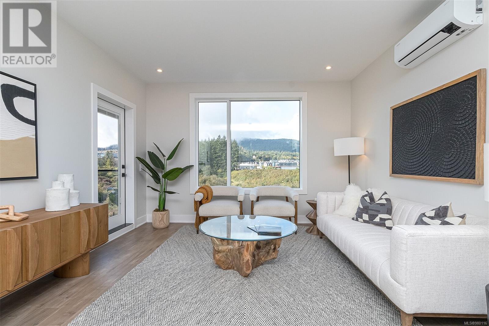 Property at 610 1371 Goldstream Ave image 3
