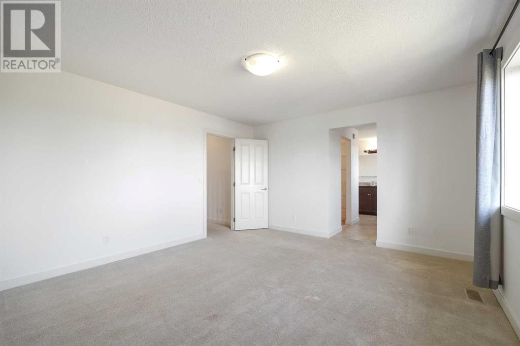 102 Cranarch Common Se, Calgary, Alberta  T3M 1M1 - Photo 21 - A2166687