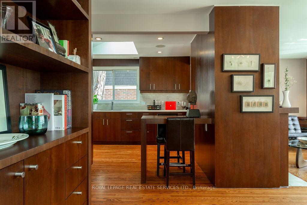 319 Macdonald Road, Oakville, Ontario  L6J 2A8 - Photo 13 - W10406730