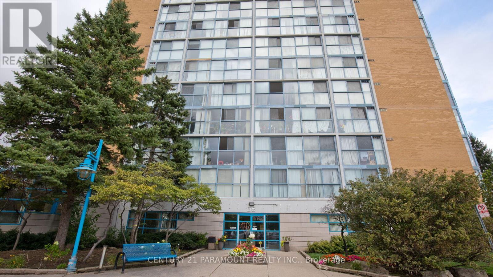 1116 - 35 Trailwood Drive S, Mississauga, Ontario  L4Z 3L6 - Photo 4 - W10406762