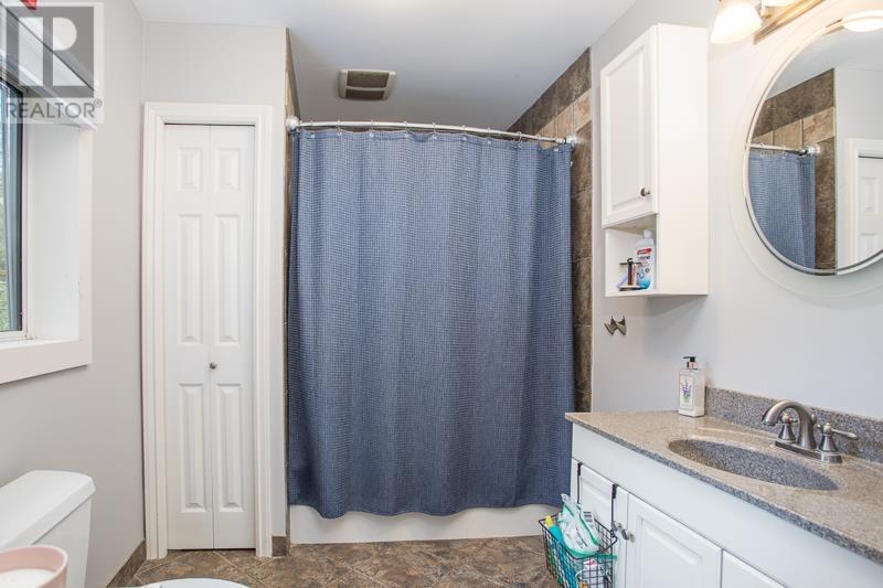 27201 Lougheed Highway, Maple Ridge, British Columbia  V2W 1M4 - Photo 20 - R2941499