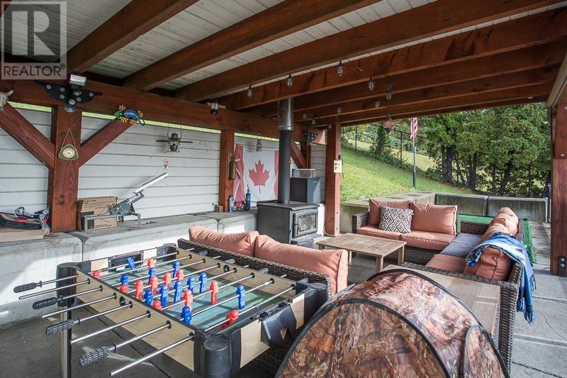 27201 Lougheed Highway, Maple Ridge, British Columbia  V2W 1M4 - Photo 29 - R2941499