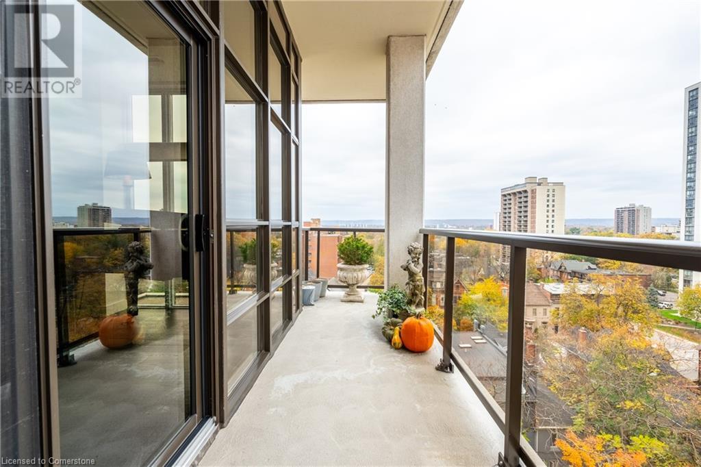 90 Charlton Avenue W Unit# 806, Hamilton, Ontario  L8P 0B4 - Photo 26 - 40672092