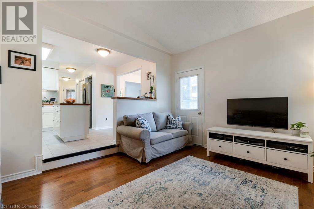 1098 Stephenson Drive, Burlington, Ontario  L7S 2A8 - Photo 19 - 40673107