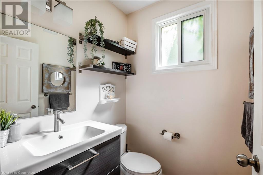 1098 Stephenson Drive, Burlington, Ontario  L7S 2A8 - Photo 20 - 40673107