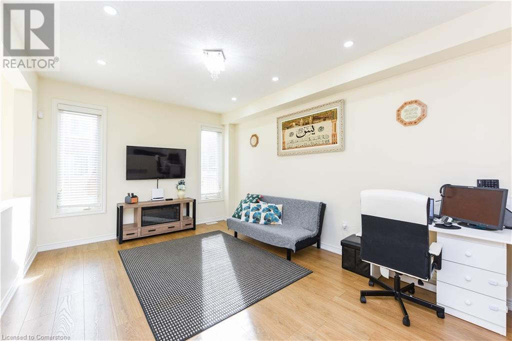 69 Vezna Crescent, Brampton, Ontario  L6X 5K4 - Photo 11 - 40673505