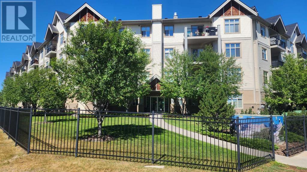 305, 100 Lakeway Boulevard, Sylvan Lake, Alberta  T4S 0A4 - Photo 1 - A2173970