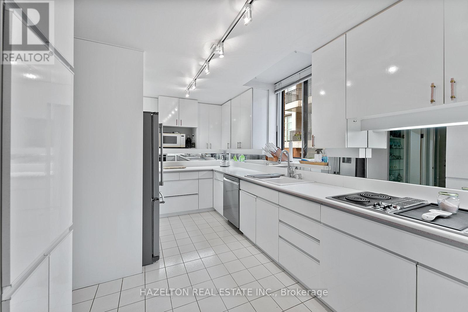 402 - 18a Hazelton Avenue, Toronto, Ontario  M5R 2E2 - Photo 14 - C9308140