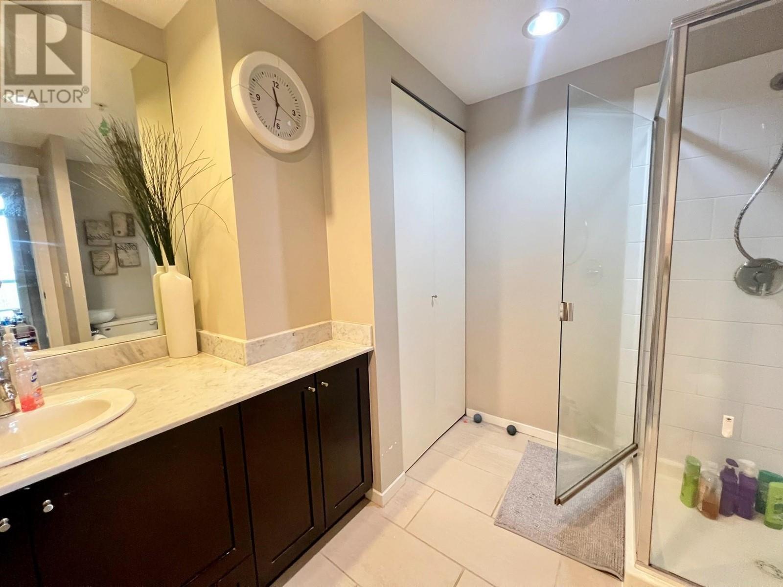 Listing Picture 12 of 17 : 2205 1001 HOMER STREET, Vancouver / 溫哥華 - 魯藝地產 Yvonne Lu Group - MLS Medallion Club Member