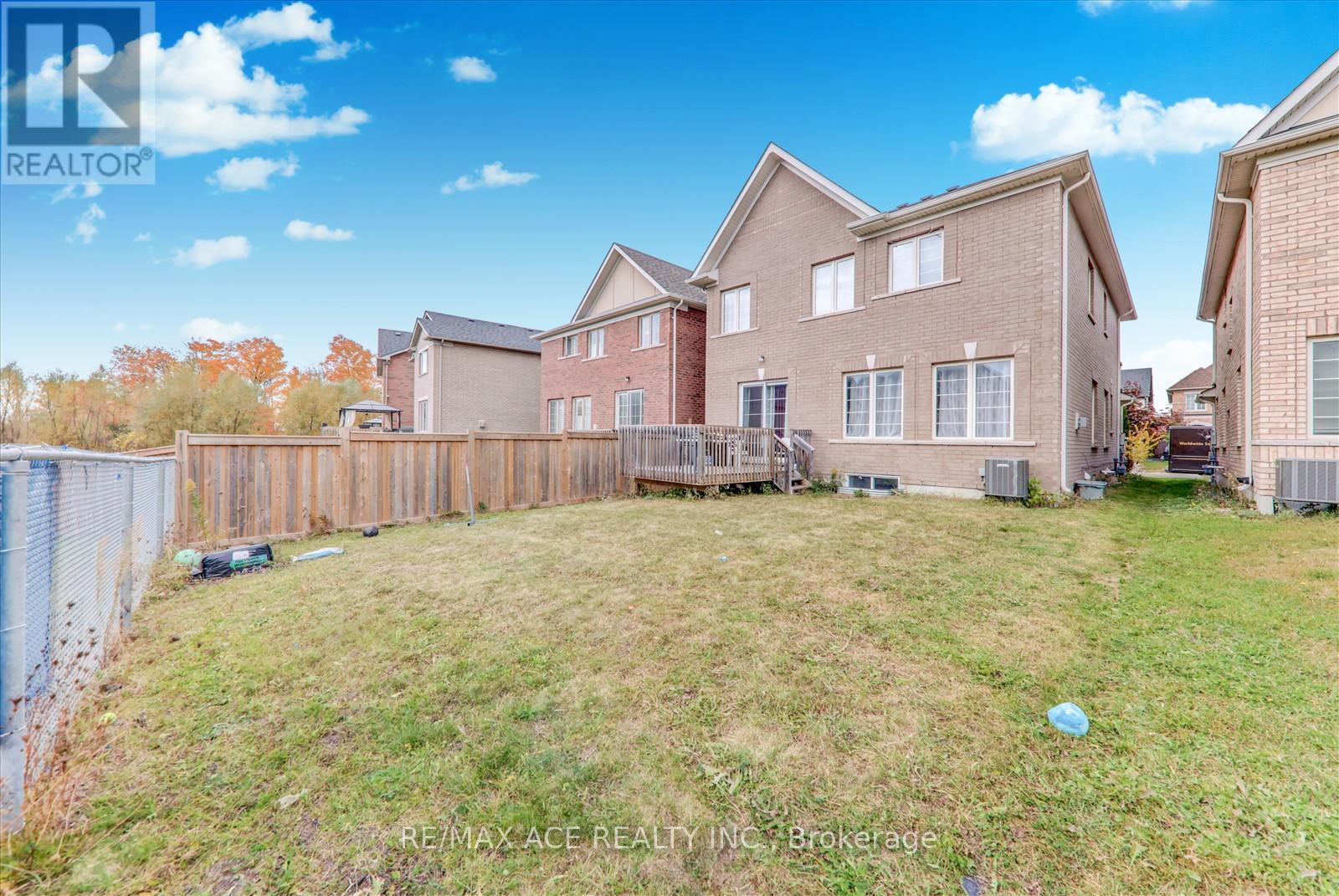 205 South Ocean Drive, Oshawa (Windfields), Ontario  L1L 0K4 - Photo 28 - E10407034