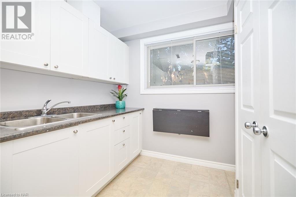 47 Monarch Park Drive, St. Catharines, Ontario  L2M 3Z8 - Photo 33 - 40671649