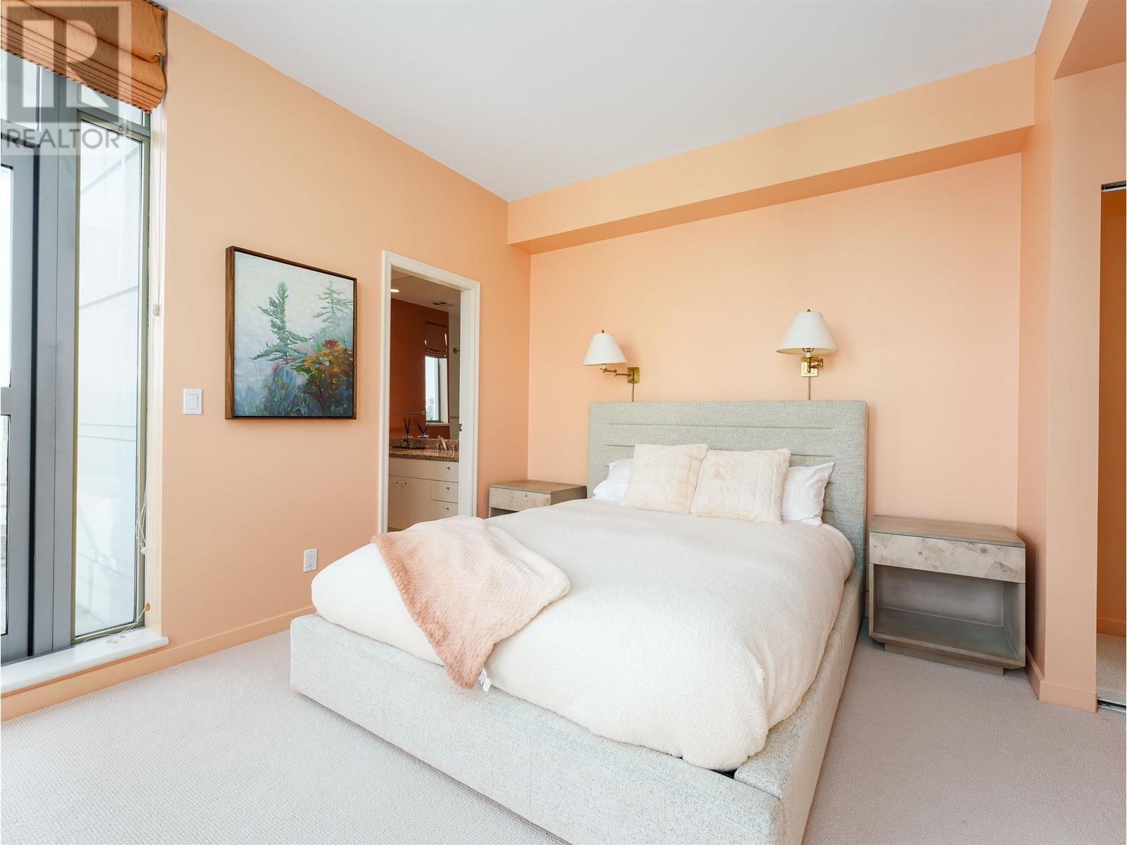 Listing Picture 35 of 40 : PH3 1790 BAYSHORE DRIVE, Vancouver / 溫哥華 - 魯藝地產 Yvonne Lu Group - MLS Medallion Club Member