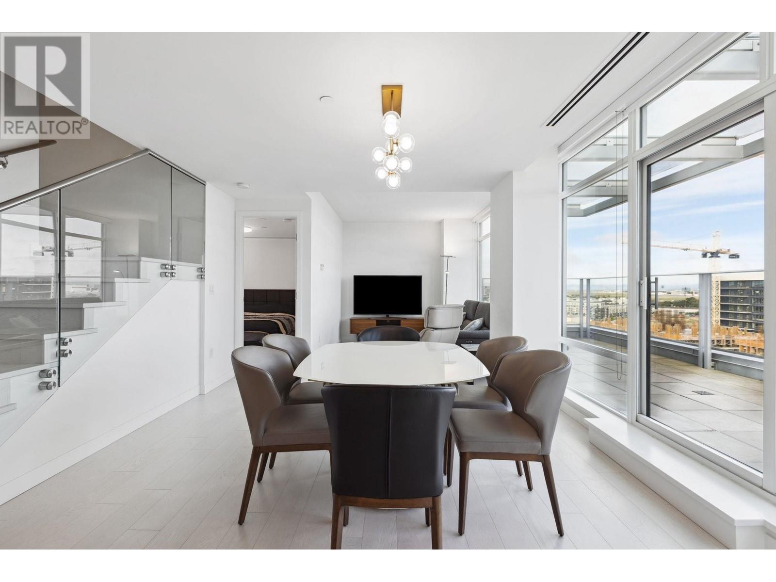 Listing Picture 10 of 40 : 1607 5580 NO. 3 ROAD, Richmond / 烈治文 - 魯藝地產 Yvonne Lu Group - MLS Medallion Club Member