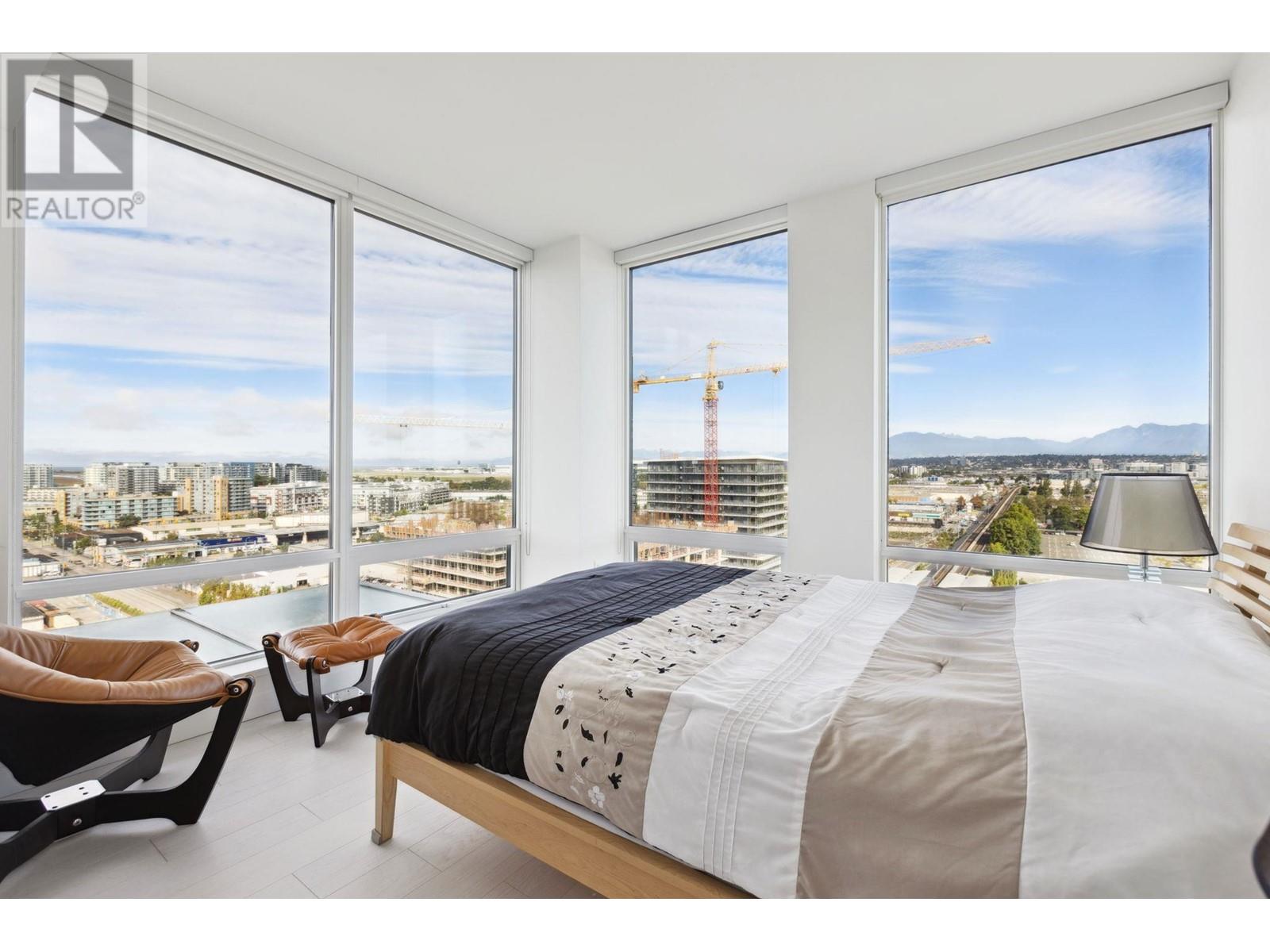 Listing Picture 16 of 40 : 1607 5580 NO. 3 ROAD, Richmond / 烈治文 - 魯藝地產 Yvonne Lu Group - MLS Medallion Club Member