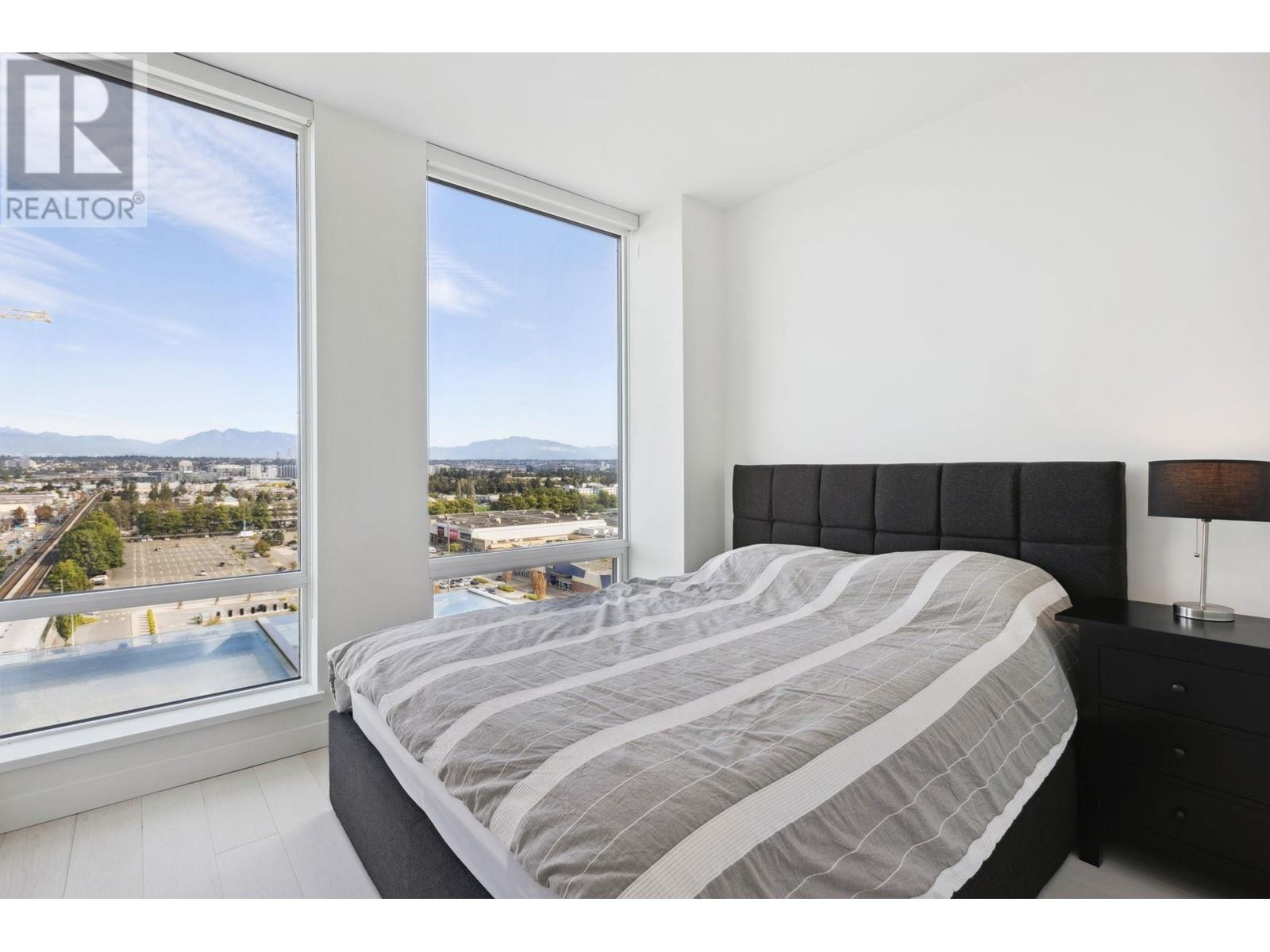 Listing Picture 22 of 40 : 1607 5580 NO. 3 ROAD, Richmond / 烈治文 - 魯藝地產 Yvonne Lu Group - MLS Medallion Club Member