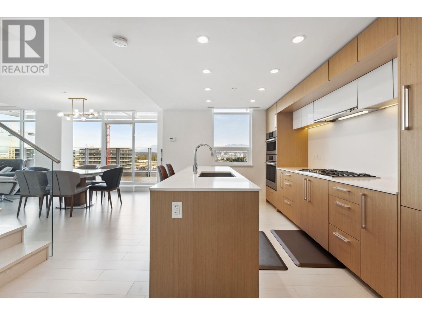 Listing Picture 5 of 40 : 1607 5580 NO. 3 ROAD, Richmond / 烈治文 - 魯藝地產 Yvonne Lu Group - MLS Medallion Club Member