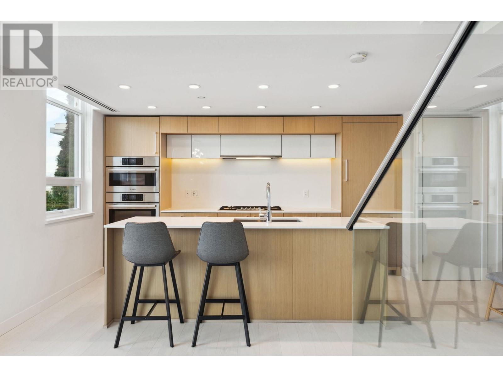 Listing Picture 7 of 40 : 1607 5580 NO. 3 ROAD, Richmond / 烈治文 - 魯藝地產 Yvonne Lu Group - MLS Medallion Club Member