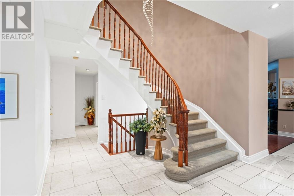 33 Valencia StreetOttawa, Ontario  K2G 6T1 - Photo 10 - X10411057