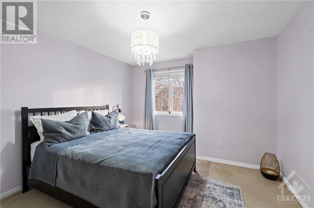33 Valencia StreetOttawa, Ontario  K2G 6T1 - Photo 17 - X10411057