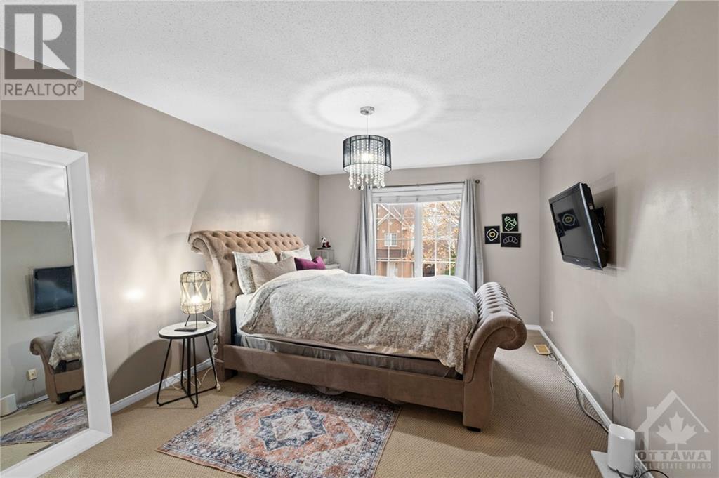 33 Valencia StreetOttawa, Ontario  K2G 6T1 - Photo 18 - X10411057