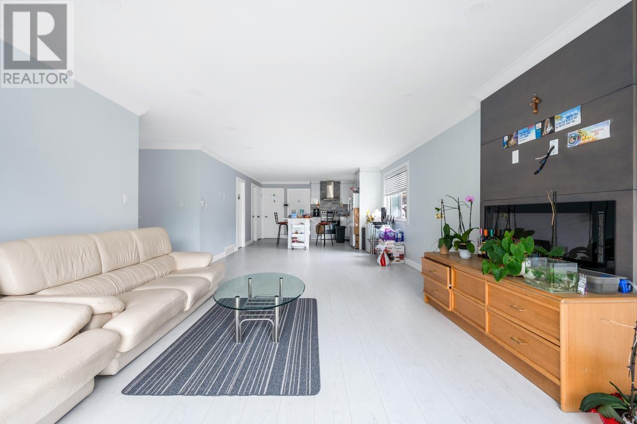 2236 E 34th Avenue, Vancouver, British Columbia  V5P 1B1 - Photo 11 - R2941563