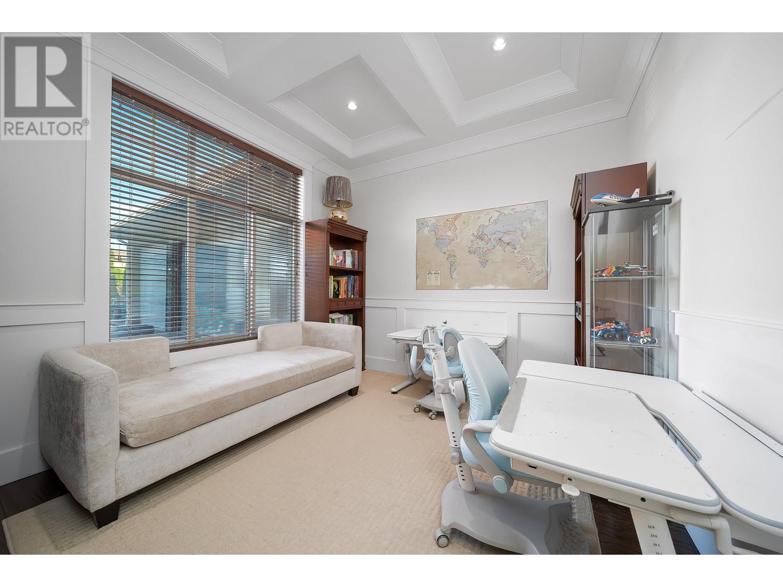 Listing Picture 26 of 29 : 9660 SAUNDERS ROAD, Richmond / 烈治文 - 魯藝地產 Yvonne Lu Group - MLS Medallion Club Member