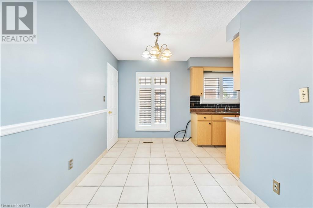 6604 Harmony Avenue, Niagara Falls, Ontario  L2H 1Z4 - Photo 15 - 40671451