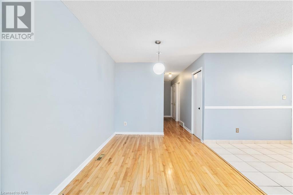 6604 Harmony Avenue, Niagara Falls, Ontario  L2H 1Z4 - Photo 13 - 40671451