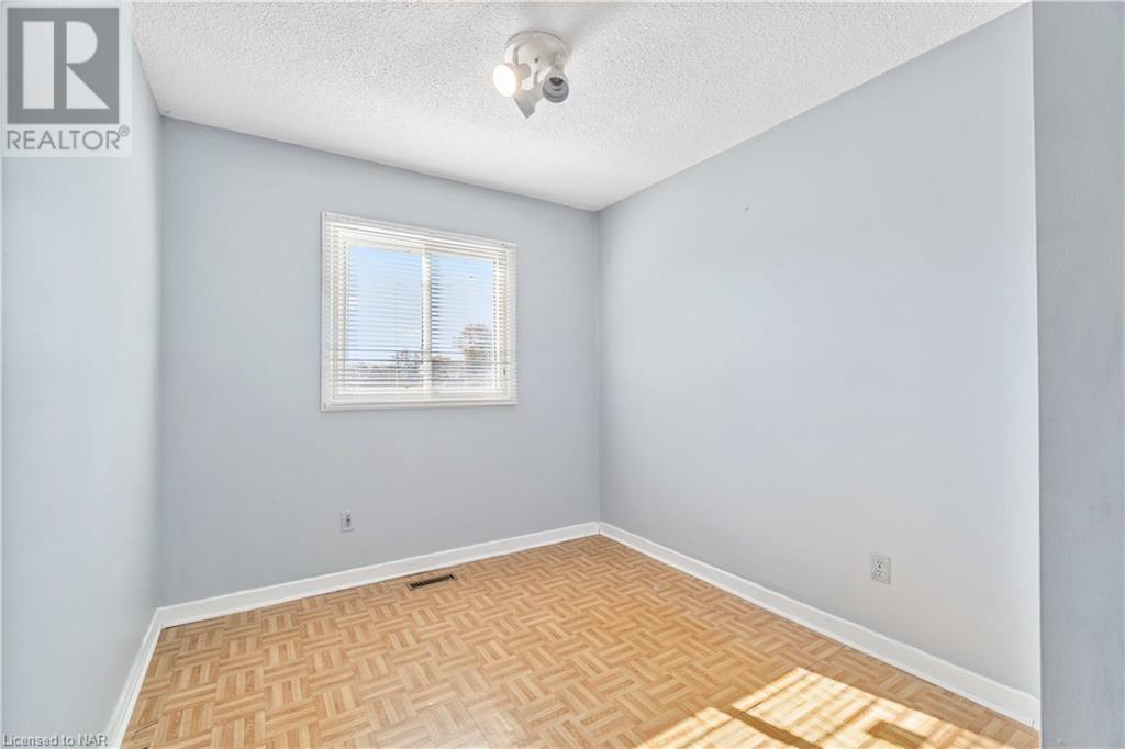 6604 Harmony Avenue, Niagara Falls, Ontario  L2H 1Z4 - Photo 24 - 40671451